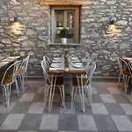 Bed & Breakfast L Anima Skiathos-stad