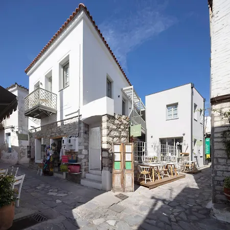 L Anima Bed and Breakfast Σκιάθος Πόλη