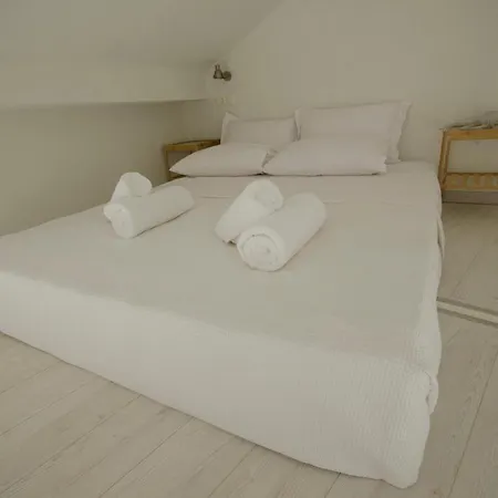 فندق مبيت وإفطار L Anima Boutique مدينة سكياثوس