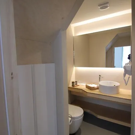 L Anima Boutique 3* مدينة سكياثوس